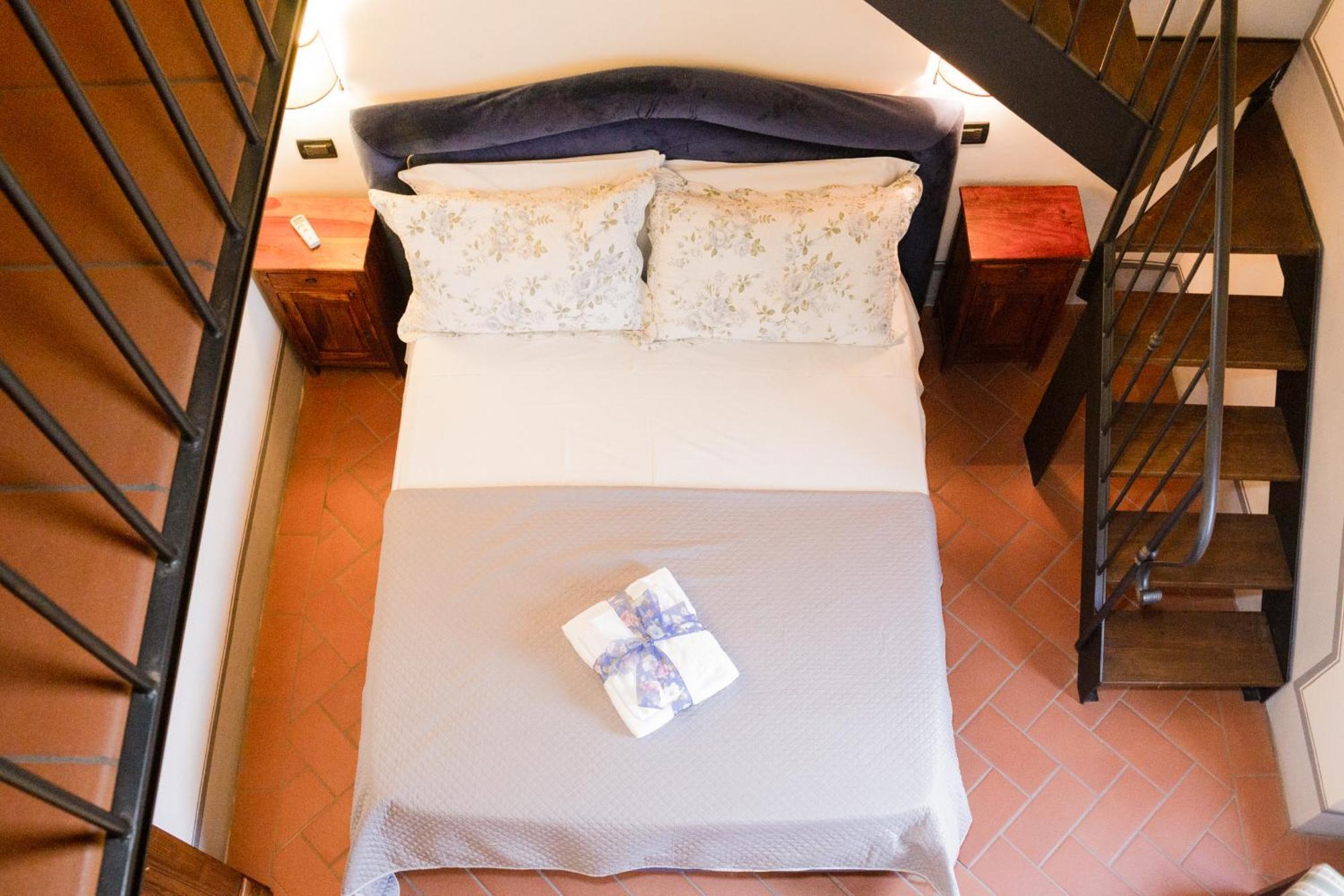 Relais Santa Margherita อาเรซโซ ภายนอก รูปภาพ